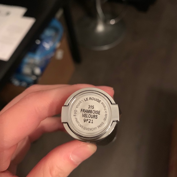 Givenchy lipstick - Picture 4 of 4